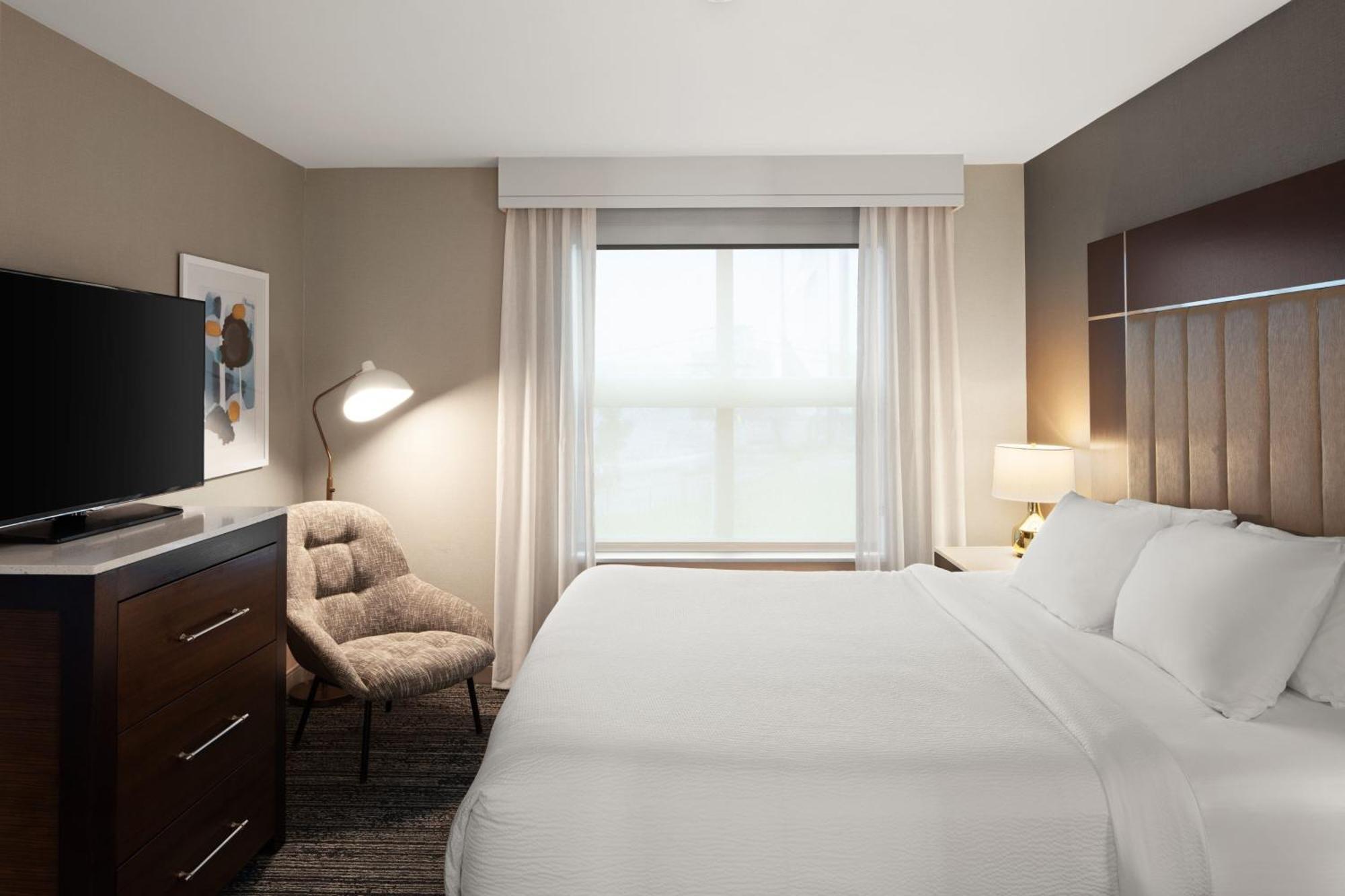 Towneplace Suites By Marriott Boston Logan Airport/Челси Экстерьер фото