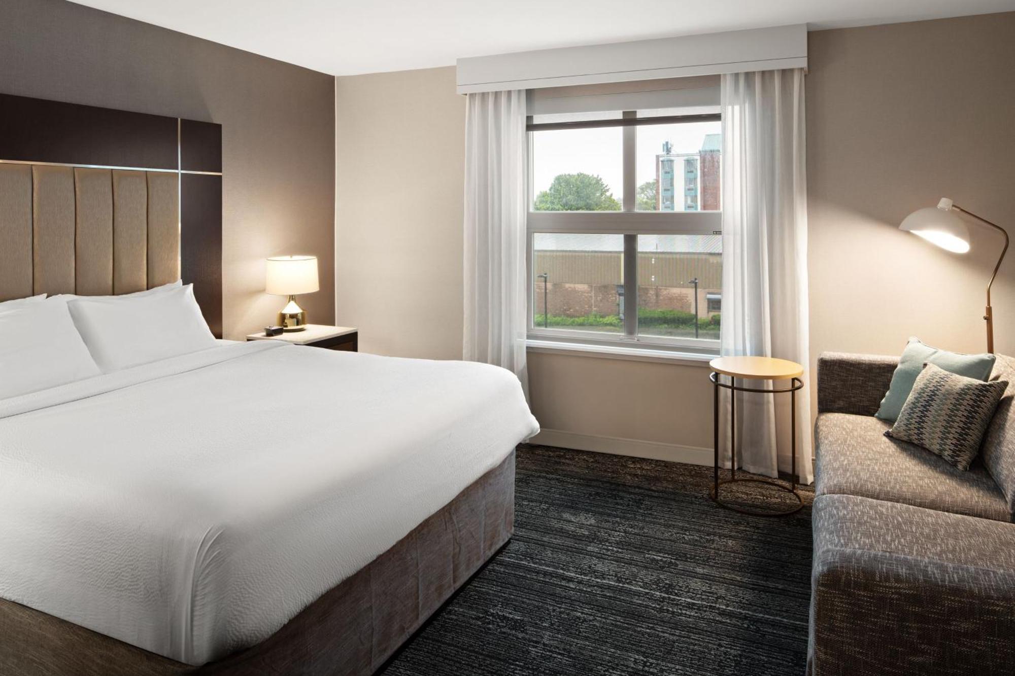 Towneplace Suites By Marriott Boston Logan Airport/Челси Экстерьер фото