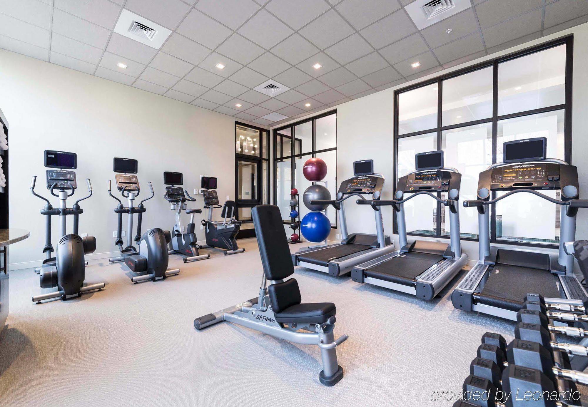 Towneplace Suites By Marriott Boston Logan Airport/Челси Экстерьер фото