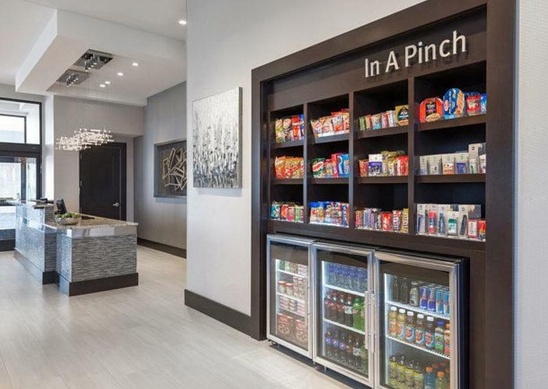 Towneplace Suites By Marriott Boston Logan Airport/Челси Экстерьер фото
